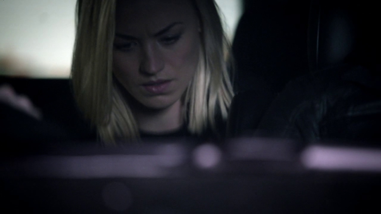 9x02_0070.jpg