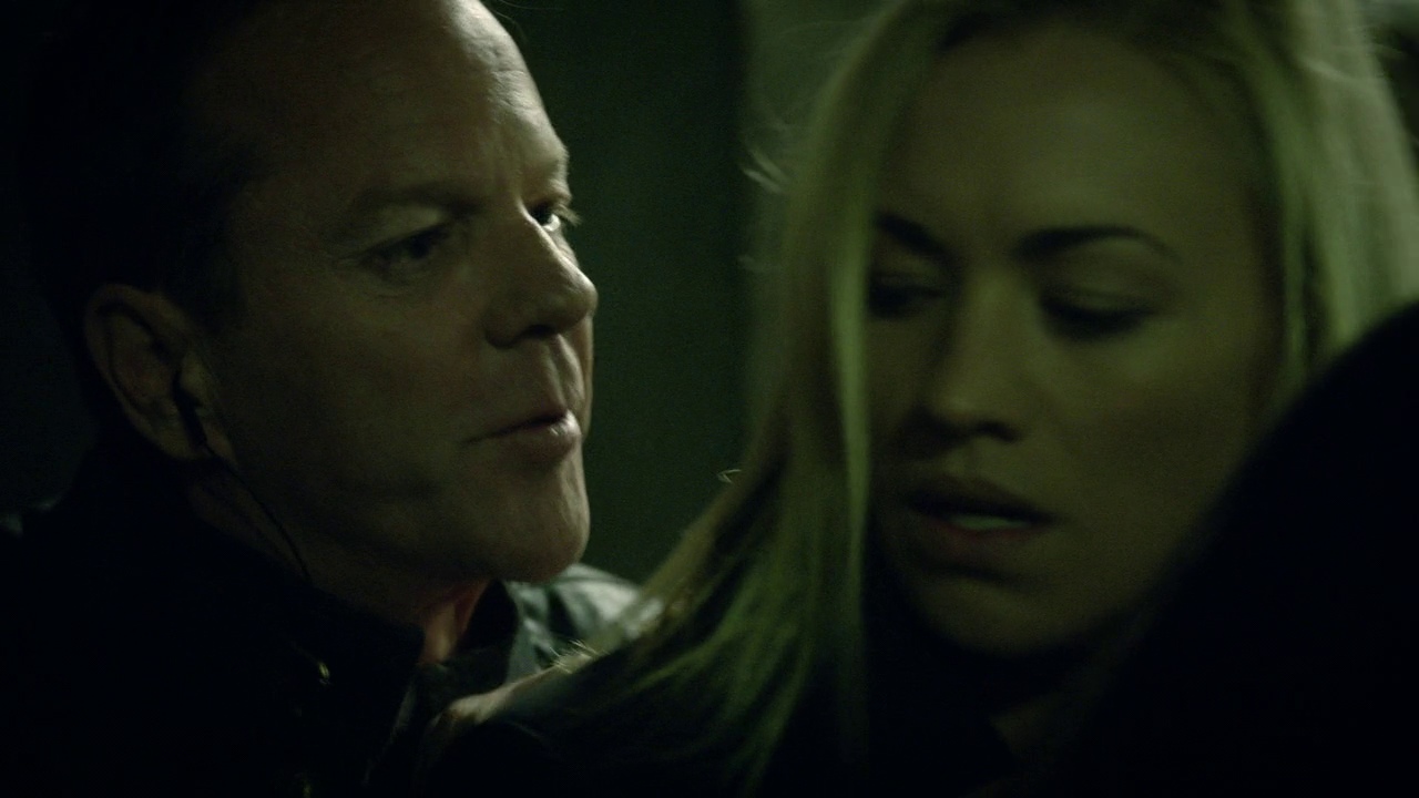 9x02_0115.jpg