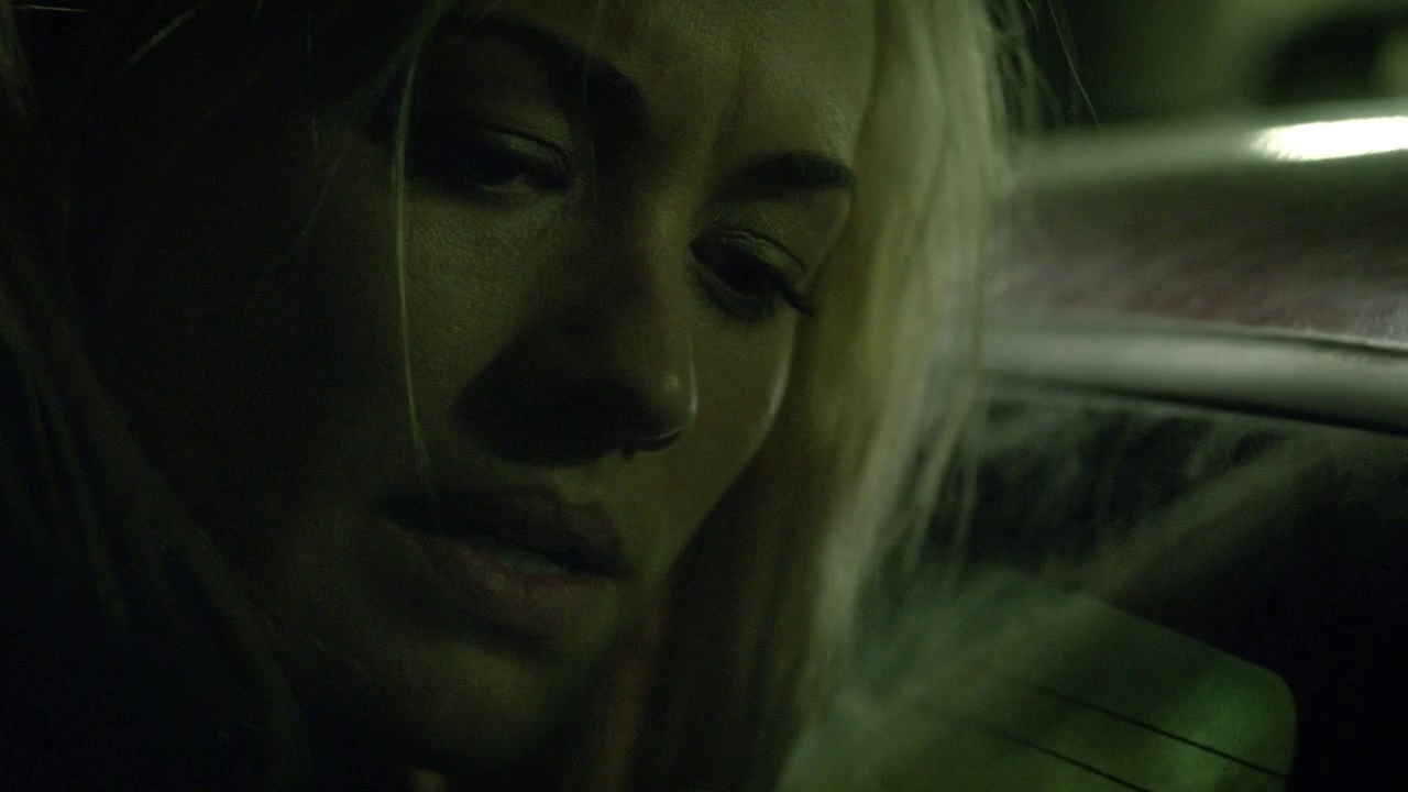 9x02_0118.jpg