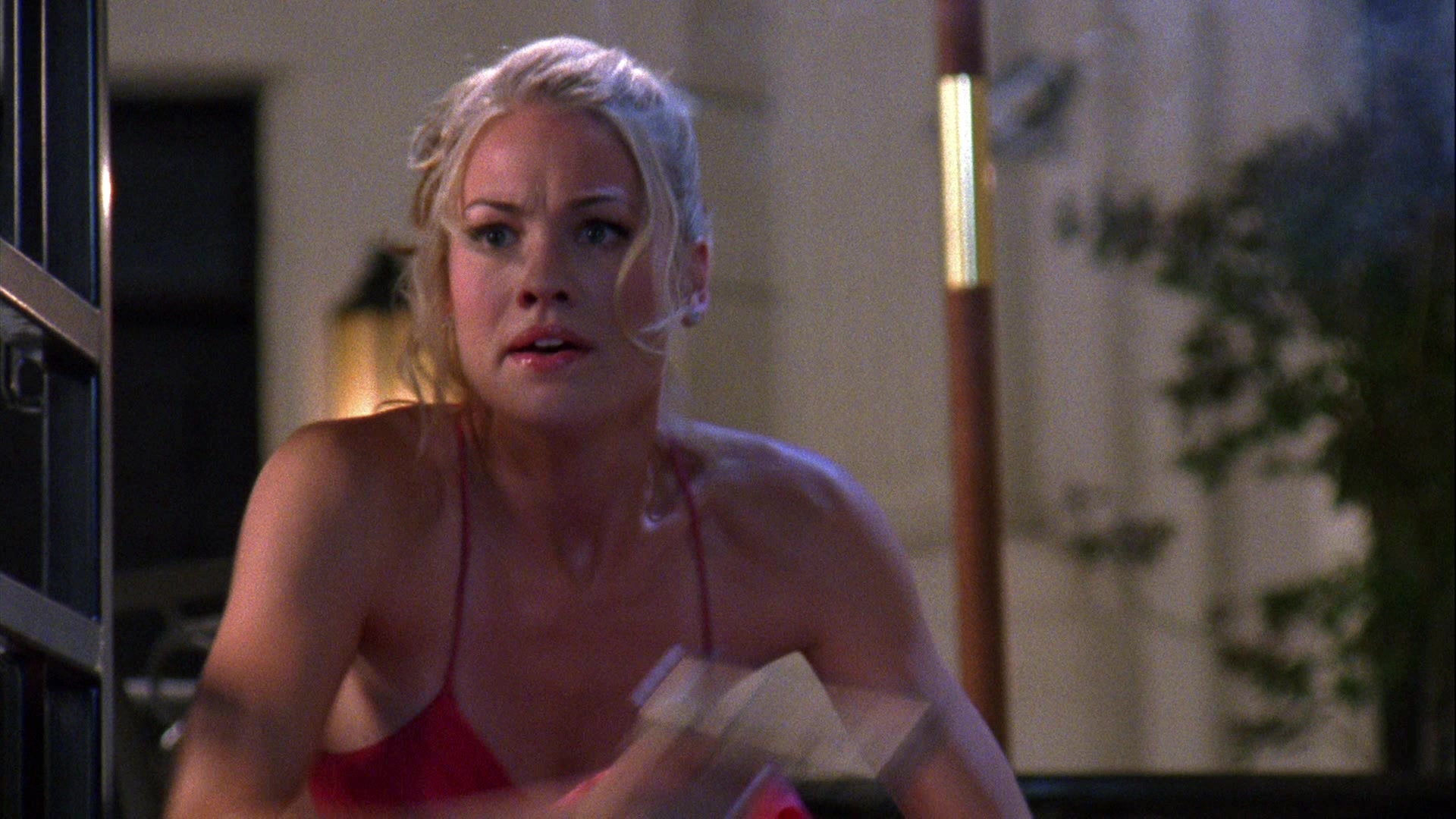Chuck_2x03_ChuckVersustheBreak-Up_0189.jpg
