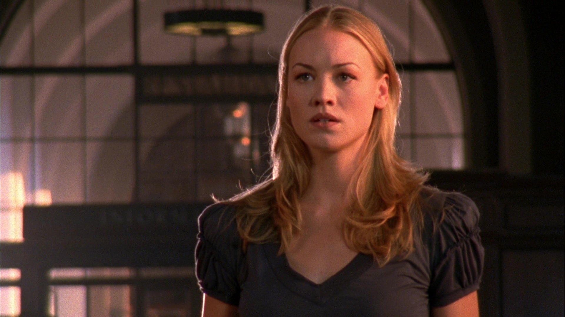Chuck_2x03_ChuckVersustheBreak-Up_0273.jpg Chuck_2x03_ChuckVersustheBreak-Up_0273.jpg