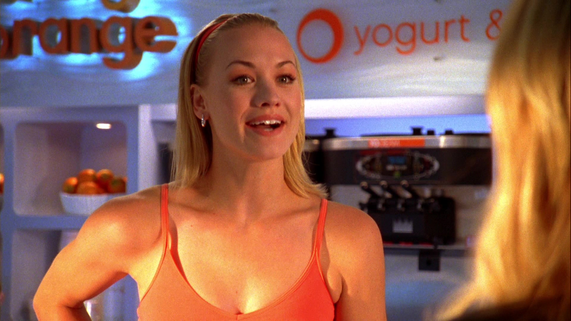 Chuck_2x04_ChuckVersustheCougars_0113.jpg