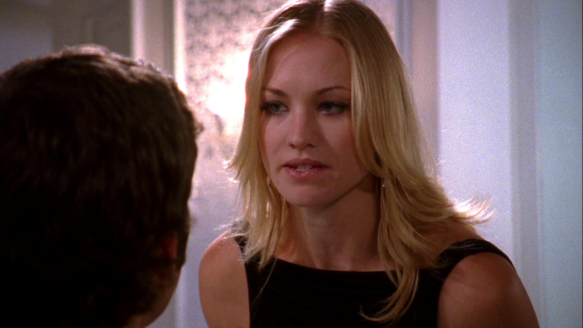 Chuck_2x04_ChuckVersustheCougars_0254.jpg