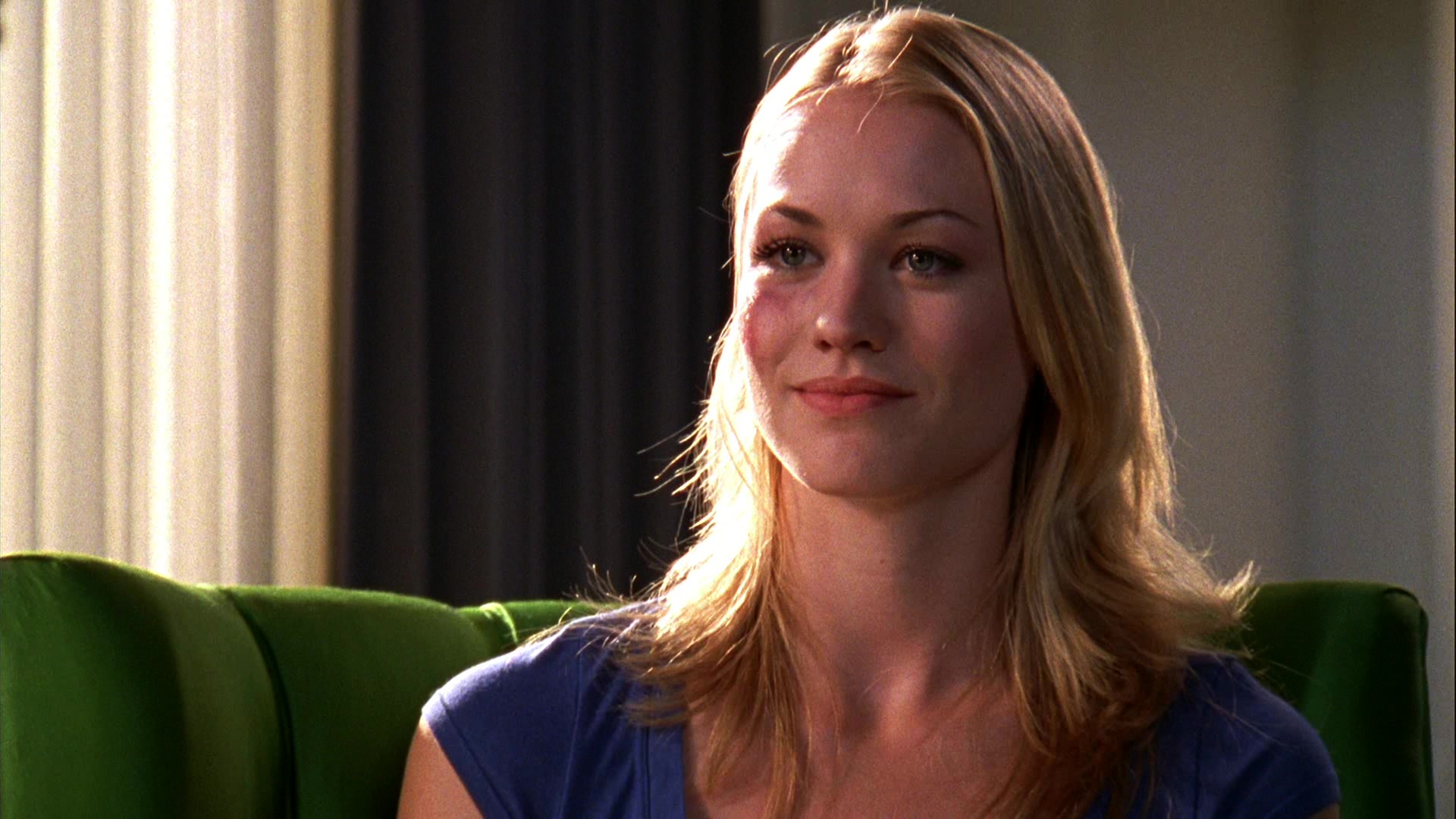 Chuck_2x04_ChuckVersustheCougars_0671.jpg