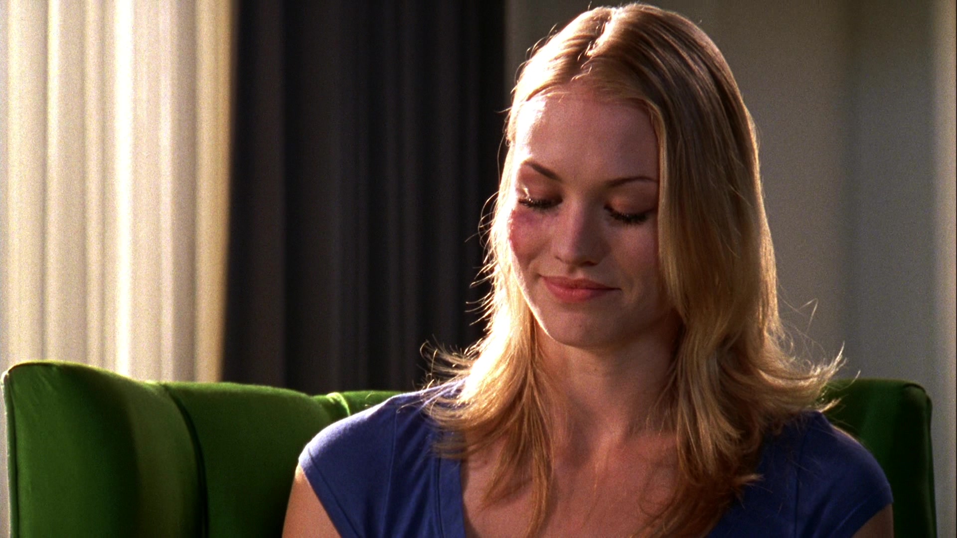 Chuck_2x04_ChuckVersustheCougars_0675.jpg