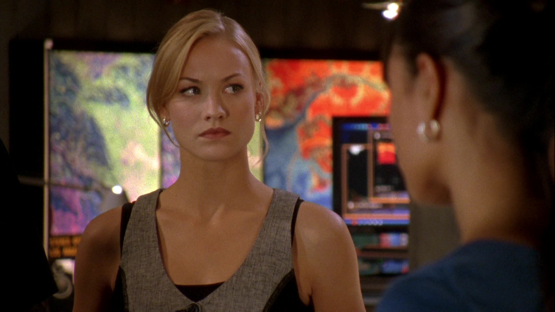 Chuck_2x07ChuckVersustheFatLady_0156.jpg
