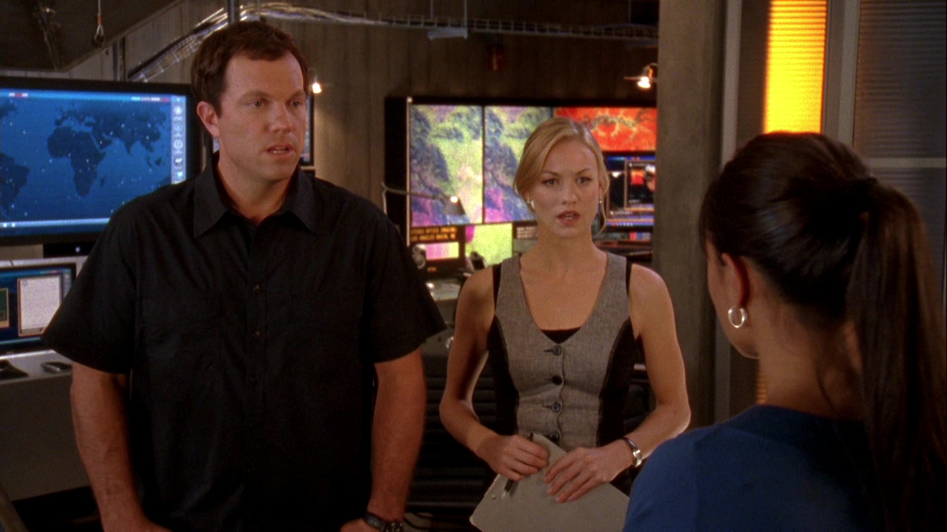 Chuck_2x07ChuckVersustheFatLady_0159.jpg