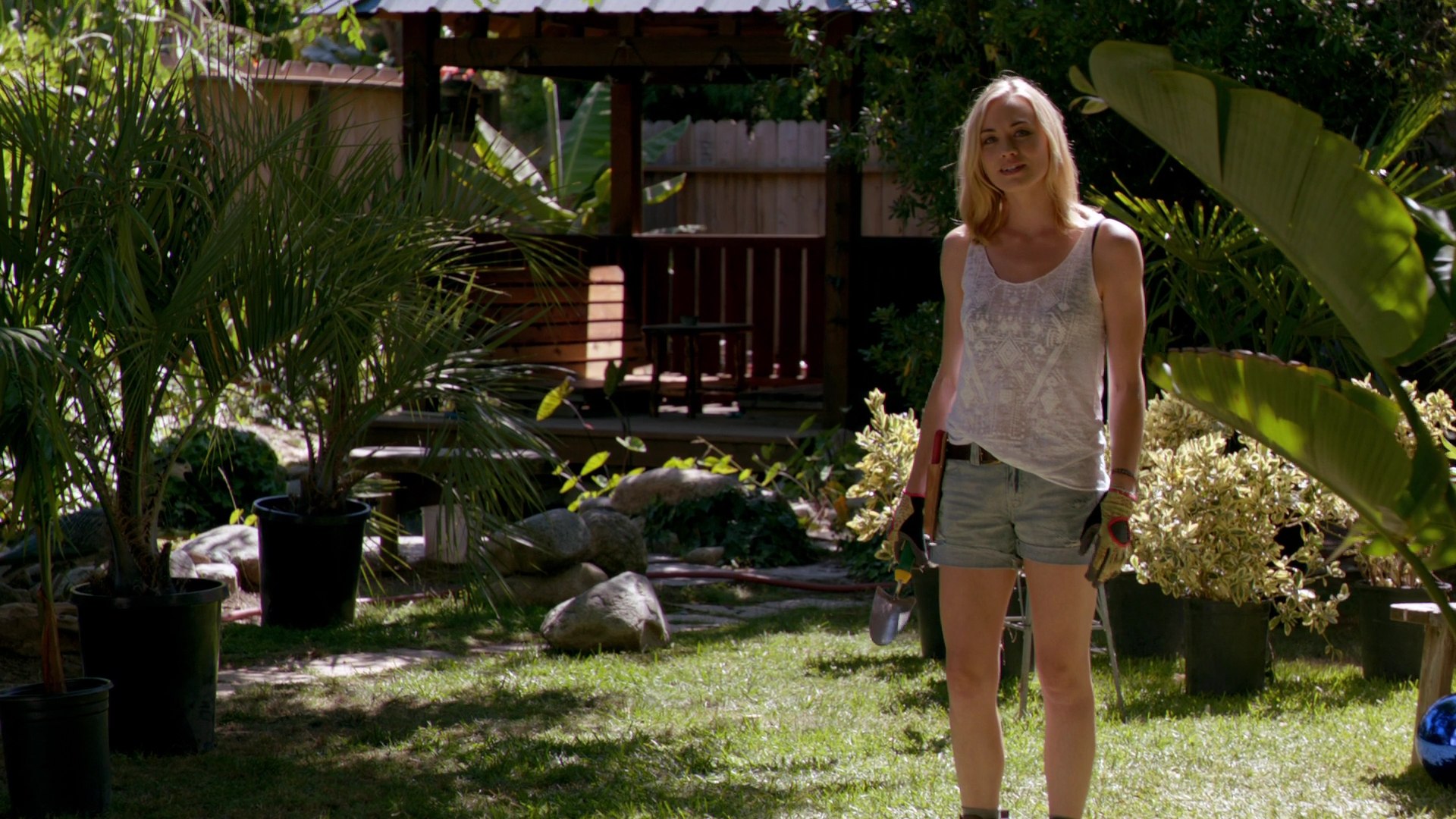 Dexter_7x03_BucktheSystem_0002.jpg