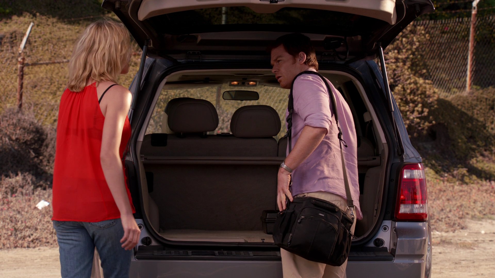 Dexter_7x05_SwimDeep_0143.jpg