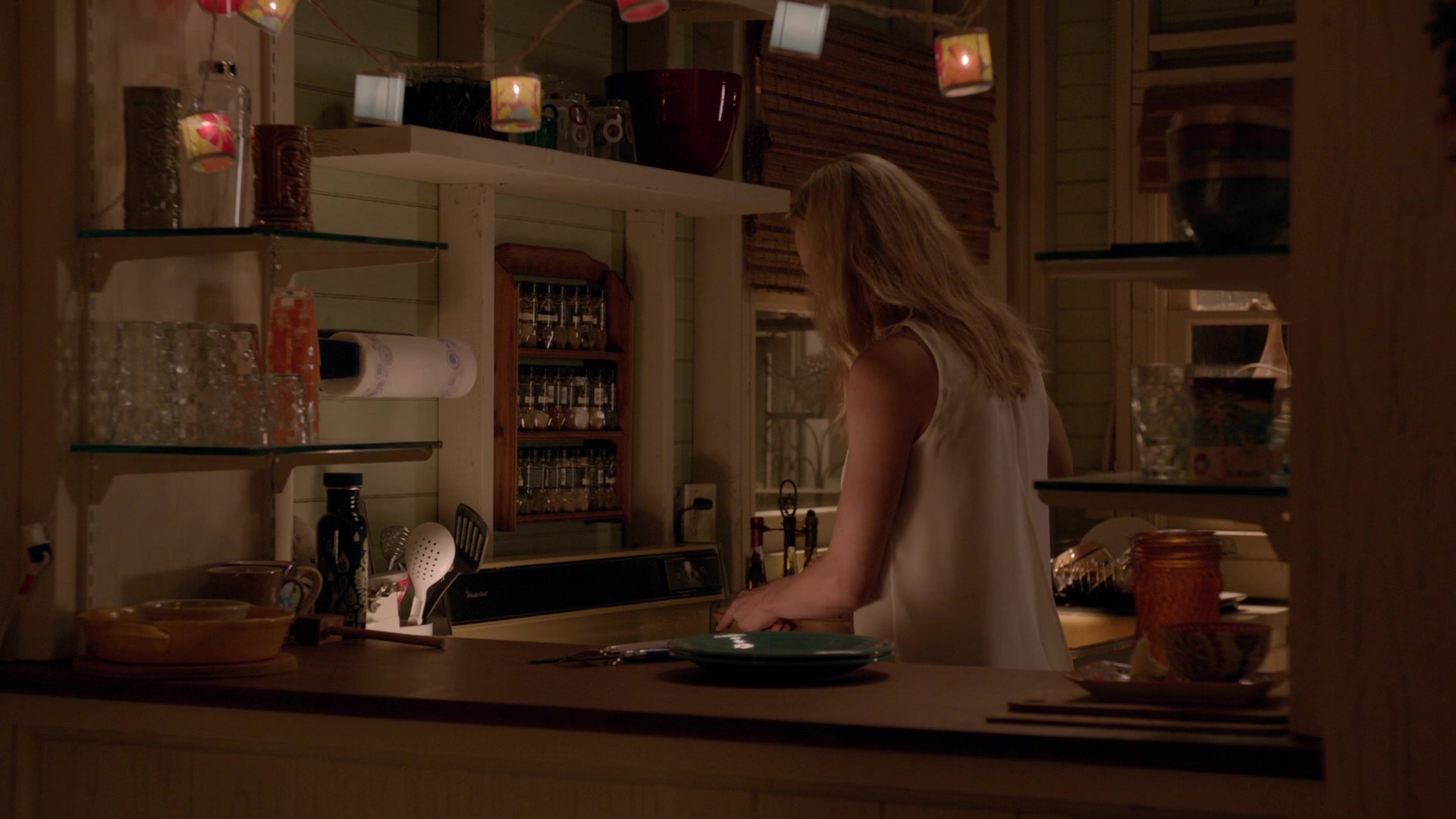 Dexter_8x09_MakeYourOwnKindofMusic_0134.jpg