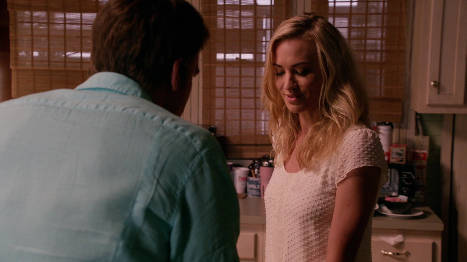 Dexter_8x10_GoodbyeMiami_0036.jpg