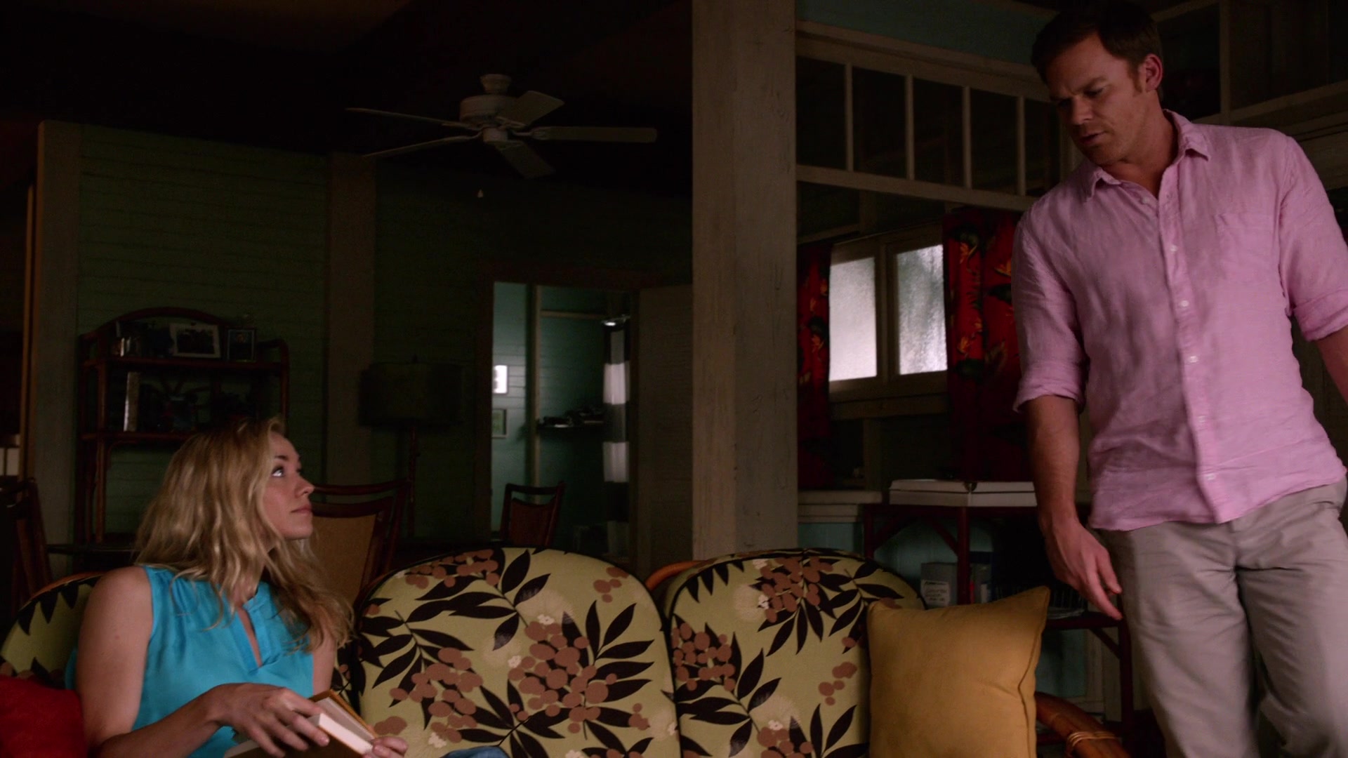 Dexter_8x10_GoodbyeMiami_0050.jpg
