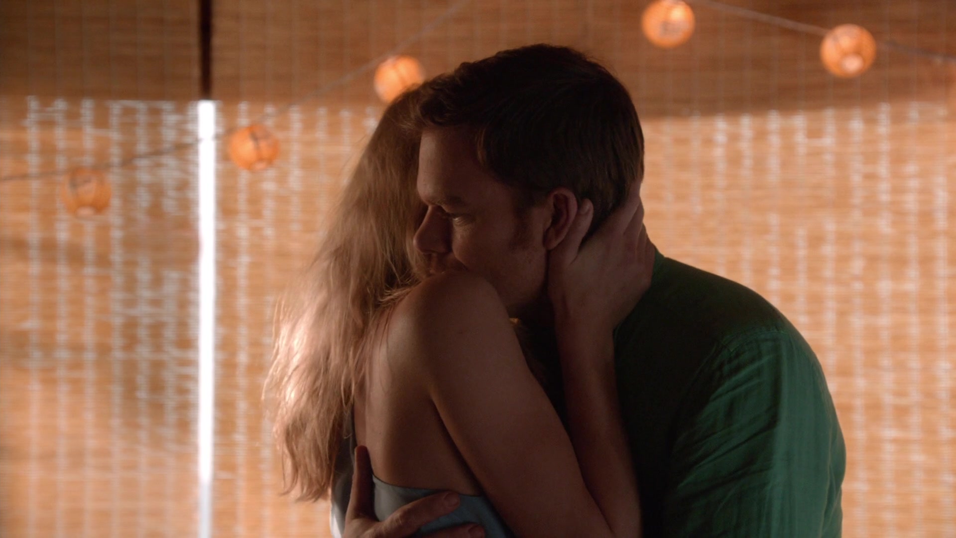 Dexter_8x11_MonkeyinaBox_0023.jpg