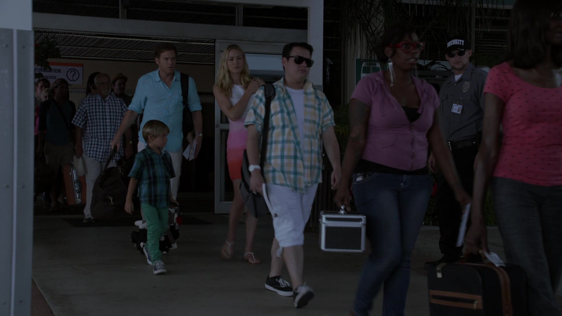 Dexter_8x12_RemebertheMonsters_0077.jpg