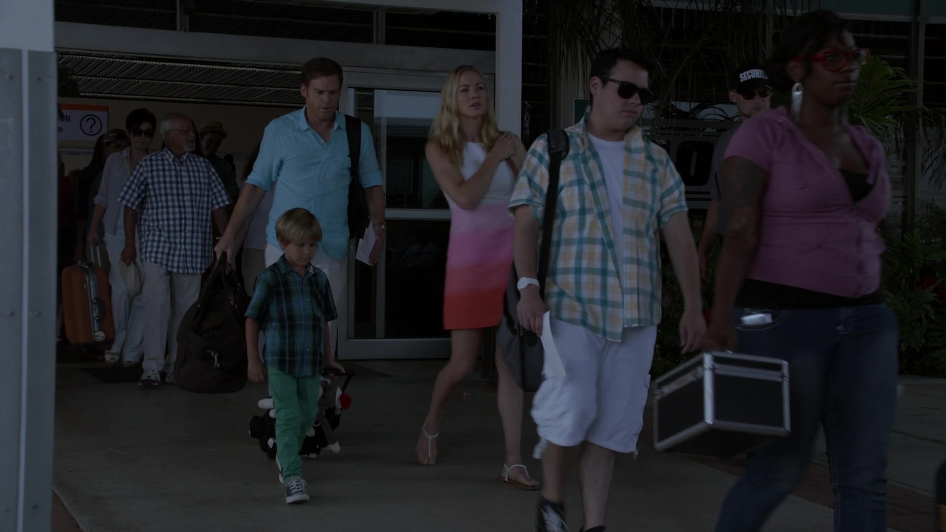 Dexter_8x12_RemebertheMonsters_0078.jpg