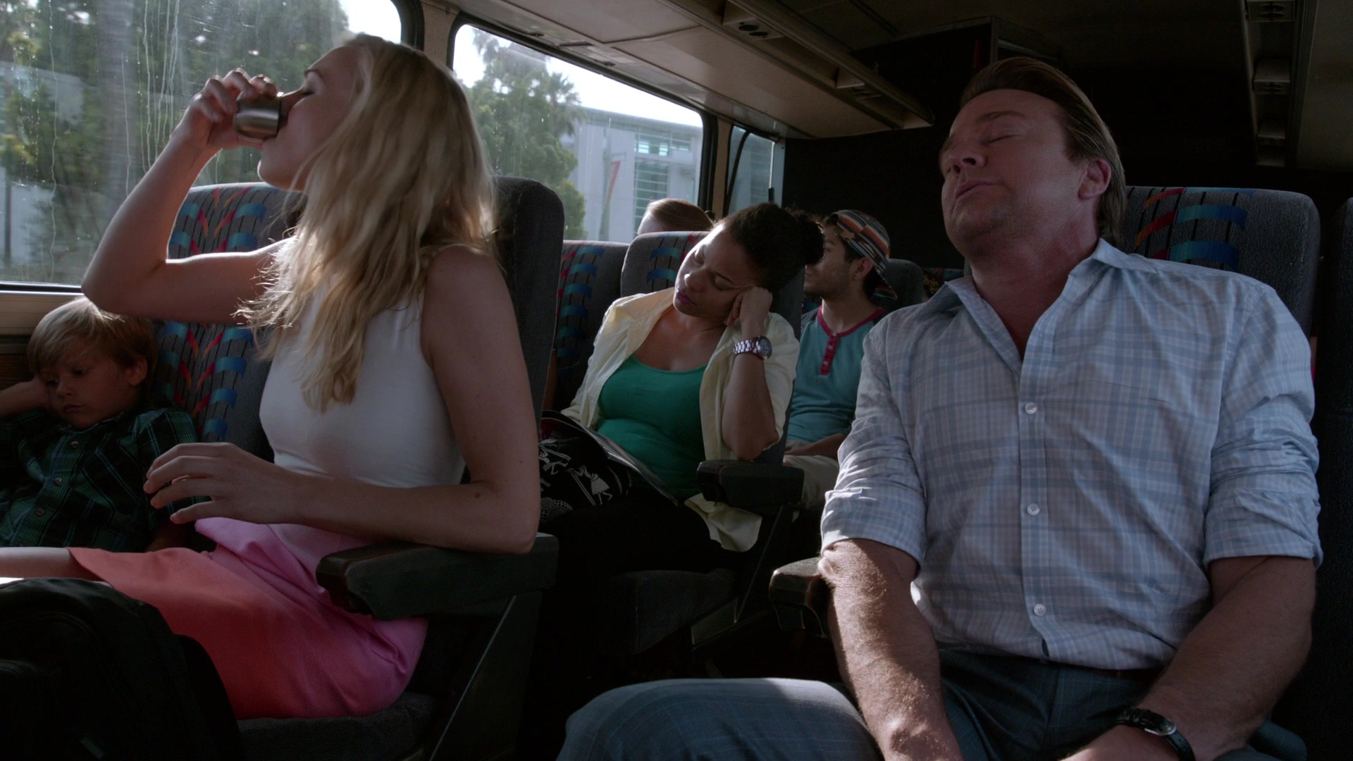 Dexter_8x12_RemebertheMonsters_0173.jpg