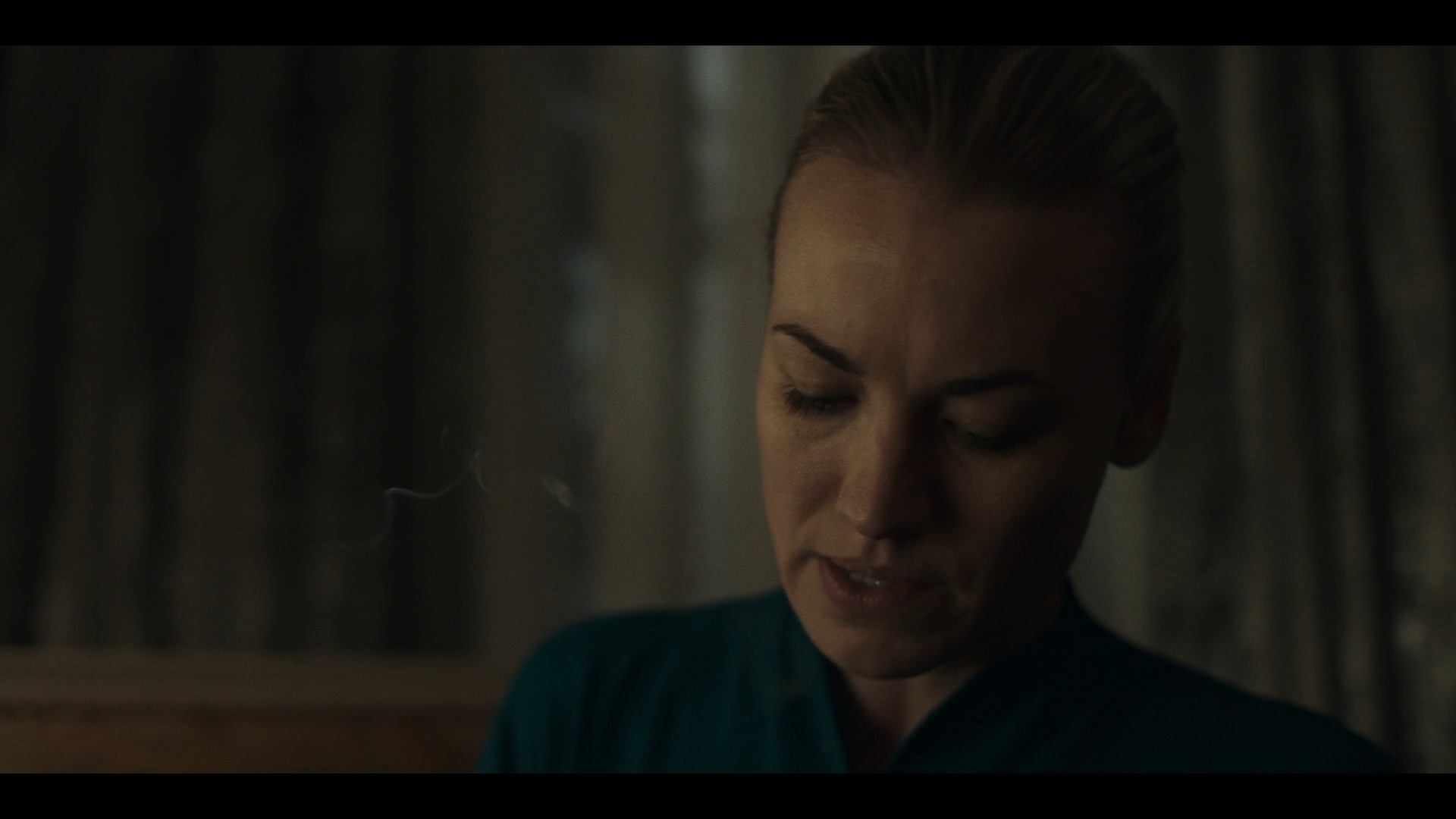 TheHandmaidsTale_1x01_Offred_0072.jpg TheHandmaidsTale_1x01_Offred_0072.jpg
