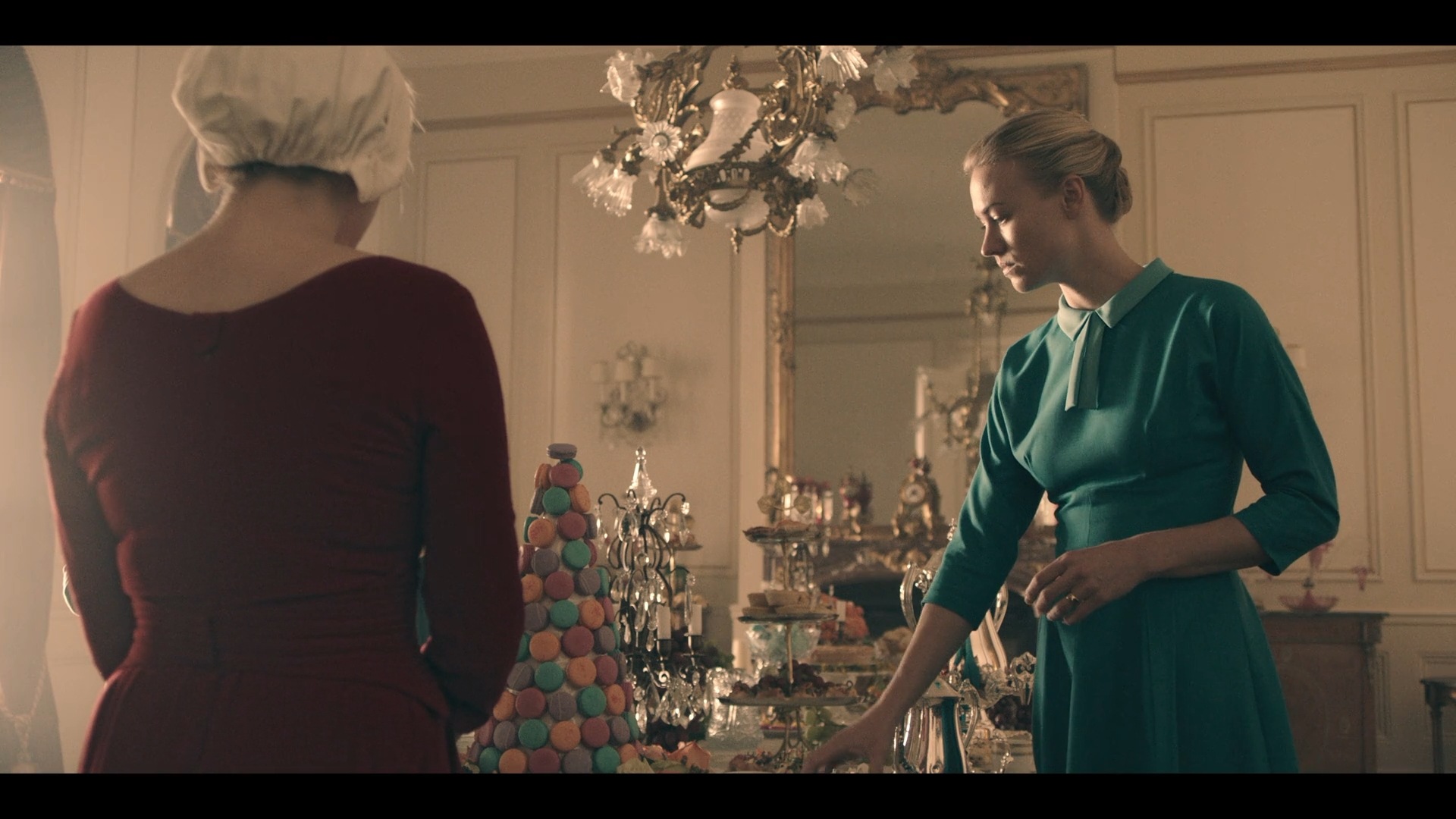 TheHandmaidsTale_1x02_BirthDay_0051.jpg