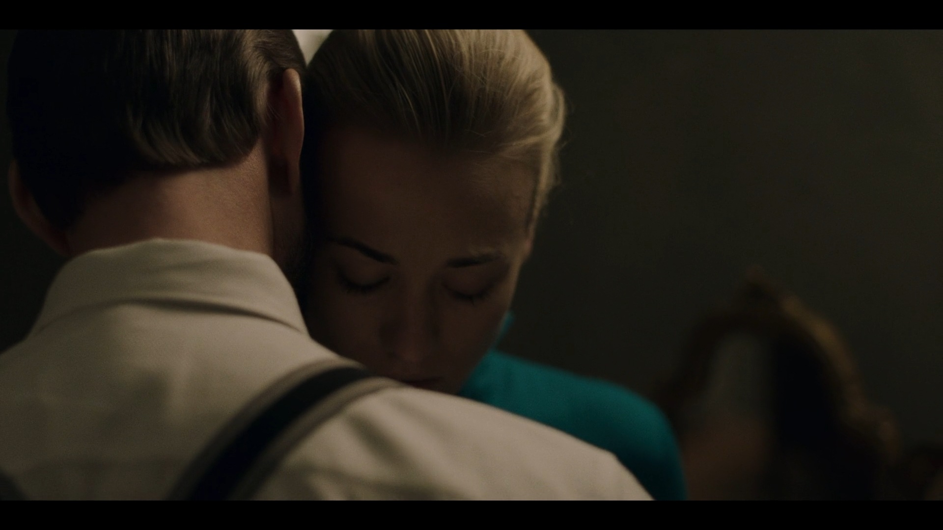 TheHandmaidsTale_1x04_NoliteTeBastardesCarborundorum_0134.jpg