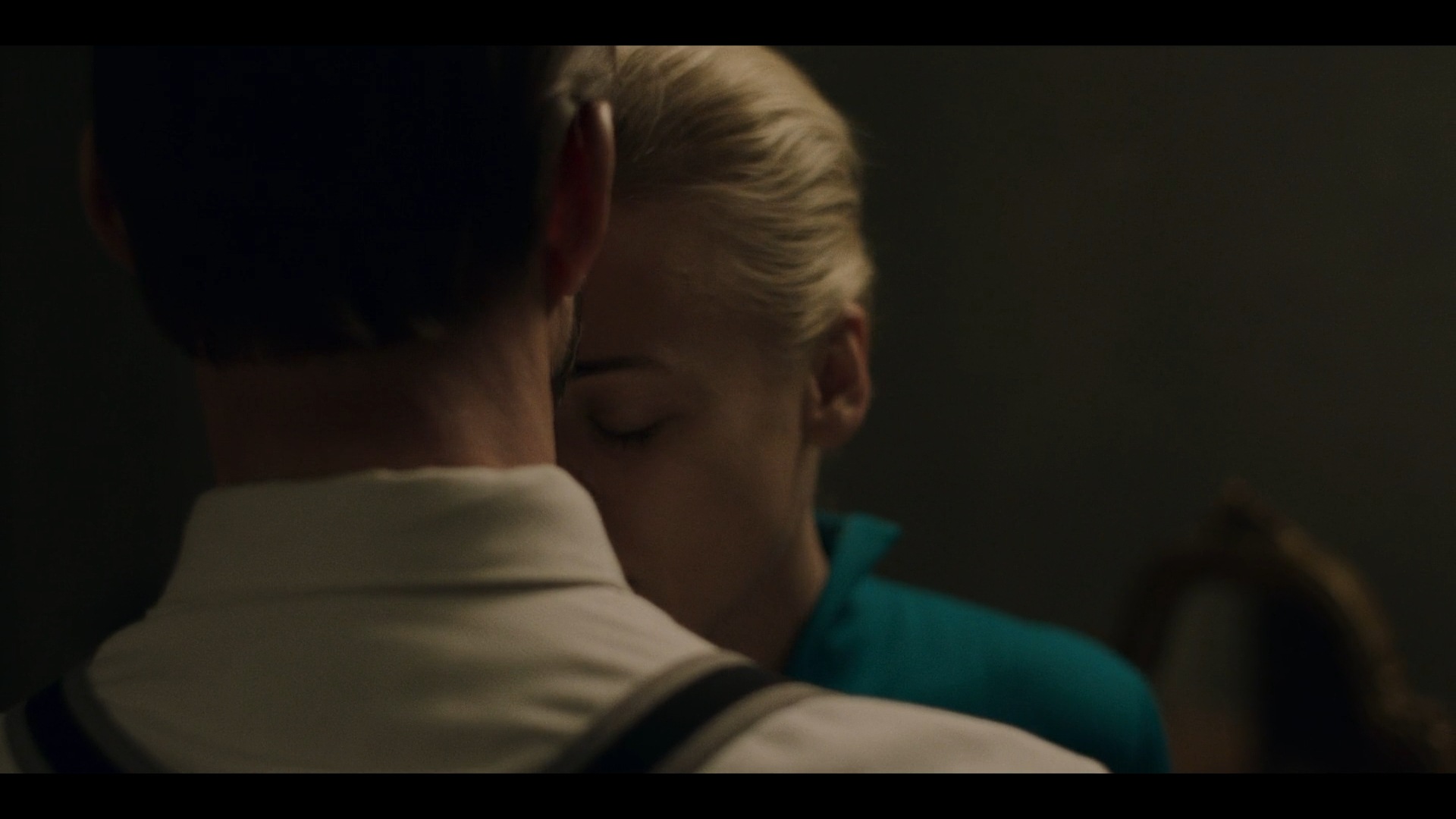 TheHandmaidsTale_1x04_NoliteTeBastardesCarborundorum_0146.jpg