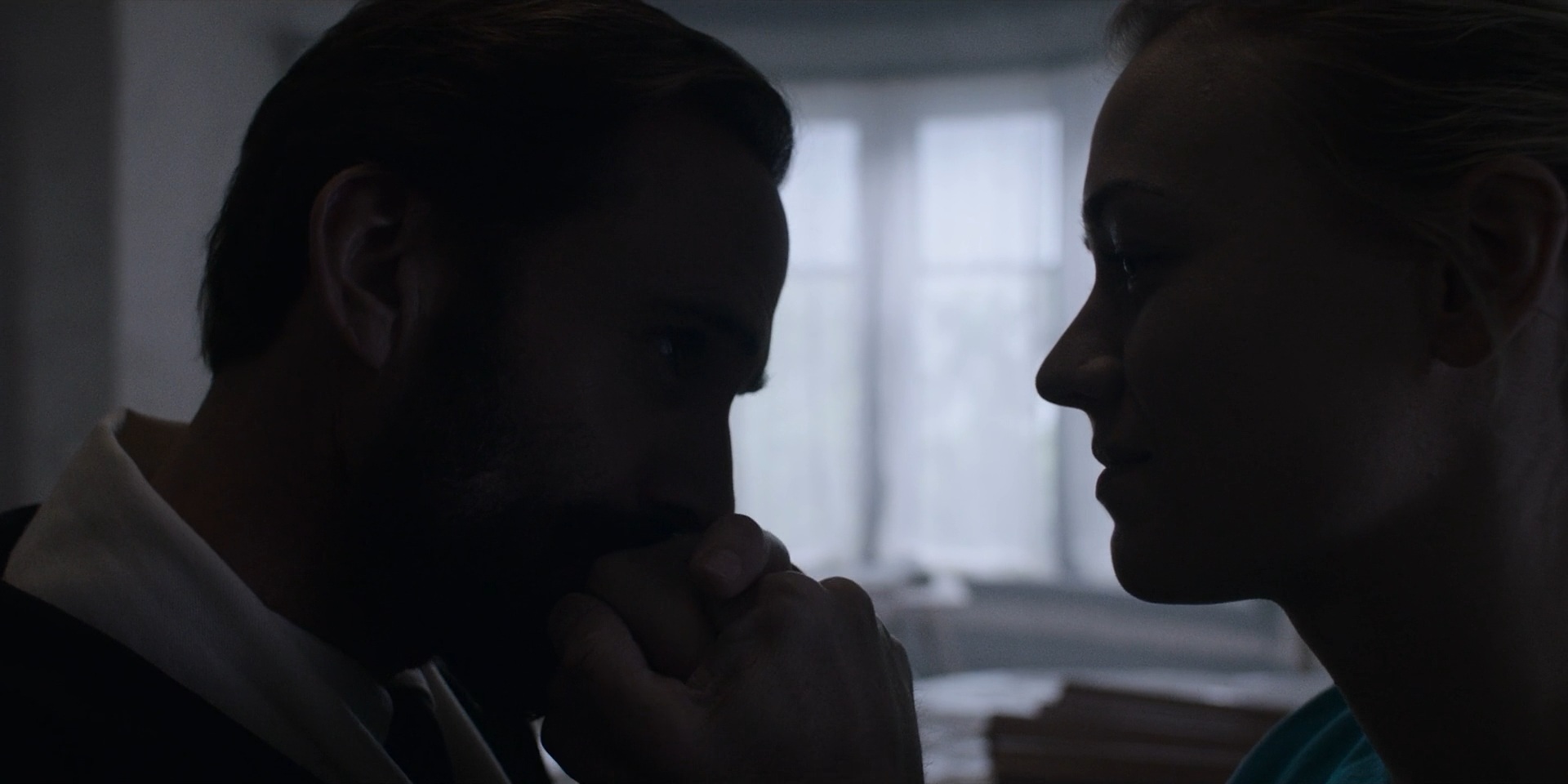 TheHandmaidsTale_1x06_AWomansPlace_0485.jpg