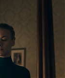 TheHandmaidsTale_1x06_AWomansPlace_0042.jpg