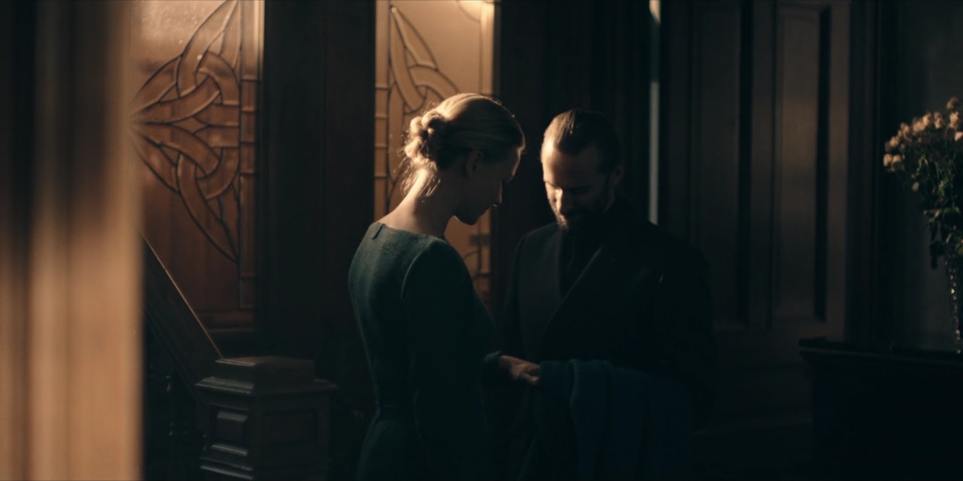 TheHandmaidsTale_1x08_Jezebels_0029.jpg
