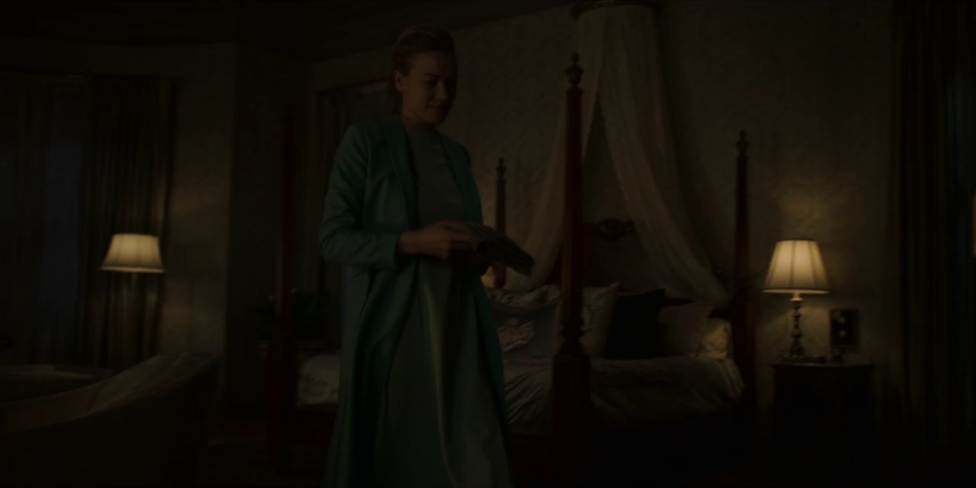 TheHandmaidsTale_1x09_TheBridge_0047.jpg