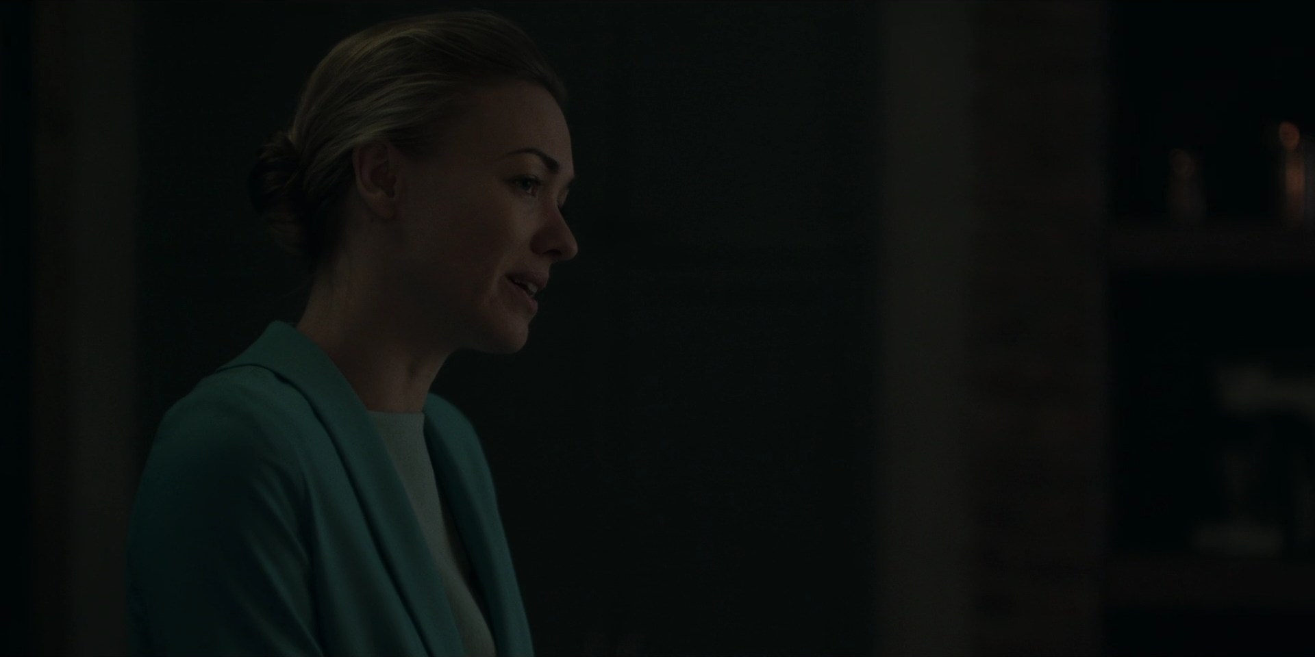 TheHandmaidsTale_1x09_TheBridge_0094.jpg
