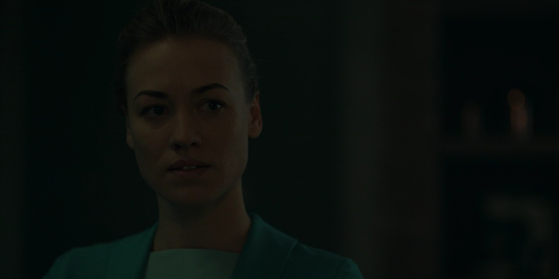 TheHandmaidsTale_1x09_TheBridge_0118.jpg