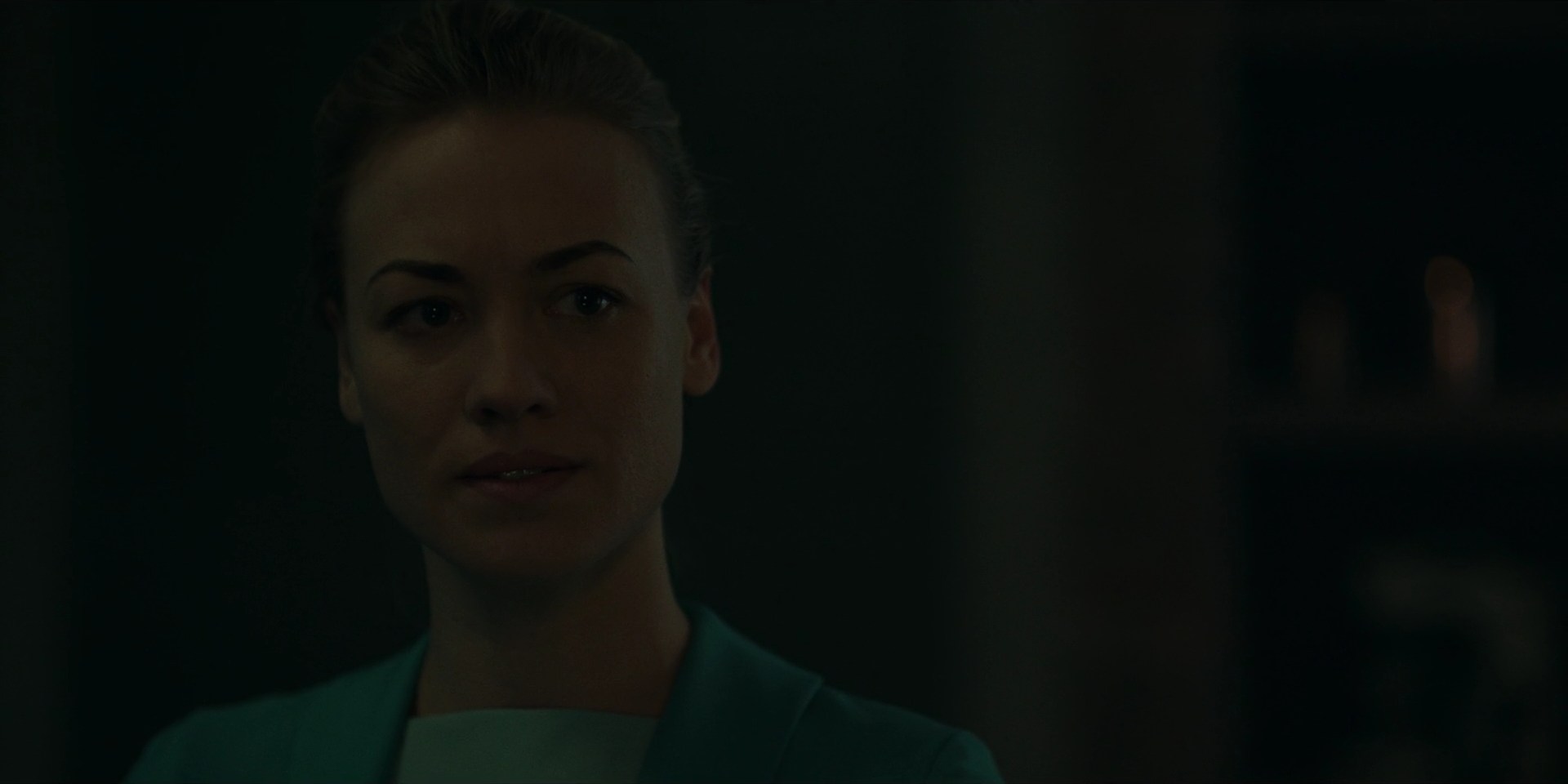 TheHandmaidsTale_1x09_TheBridge_0124.jpg