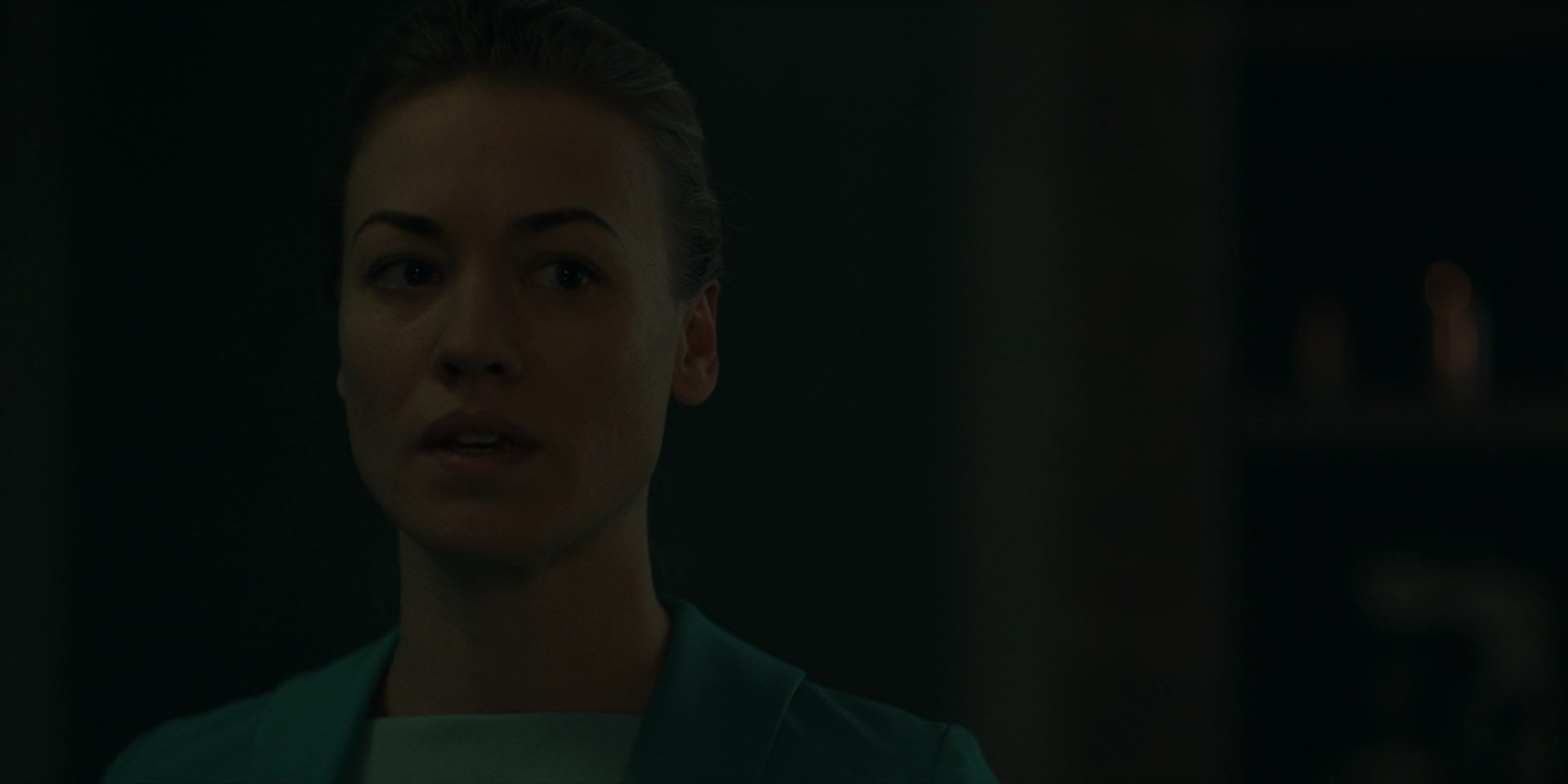 TheHandmaidsTale_1x09_TheBridge_0132.jpg