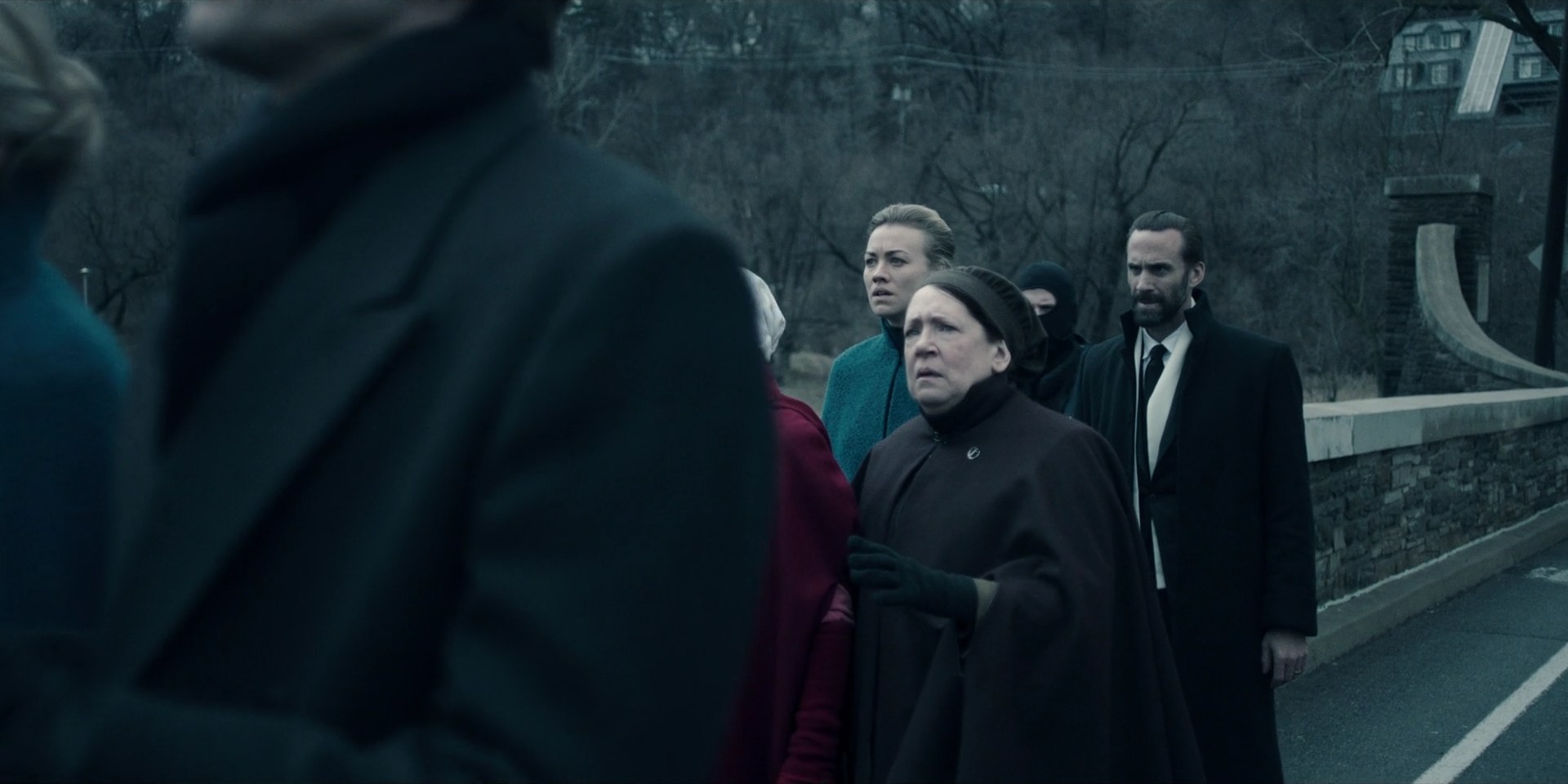 TheHandmaidsTale_1x09_TheBridge_0195.jpg
