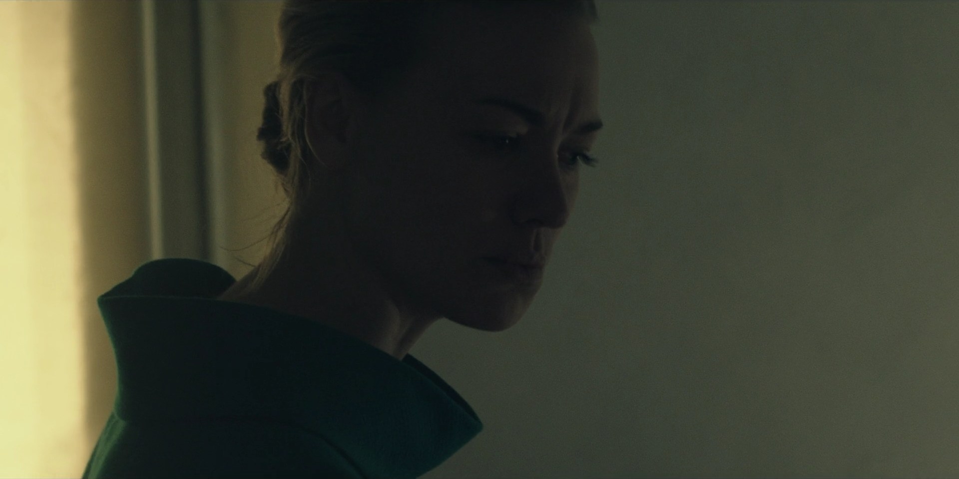 TheHandmaidsTale_1x10_Night_0019.jpg