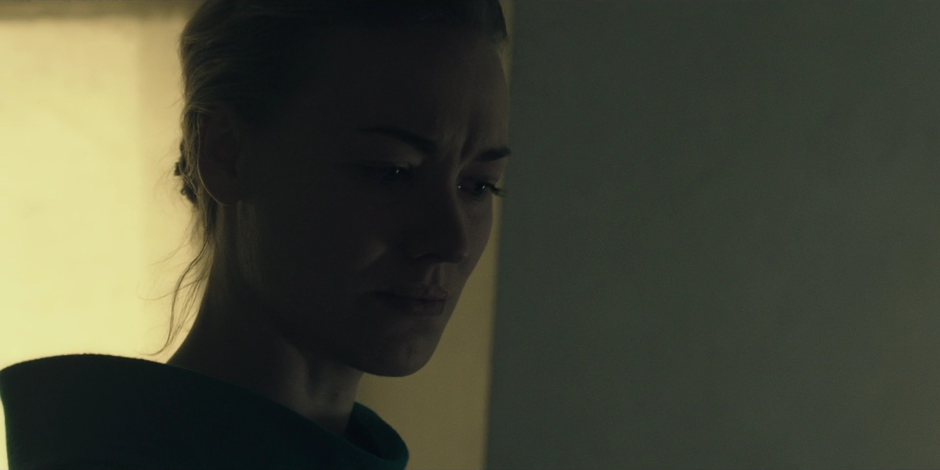 TheHandmaidsTale_1x10_Night_0025.jpg