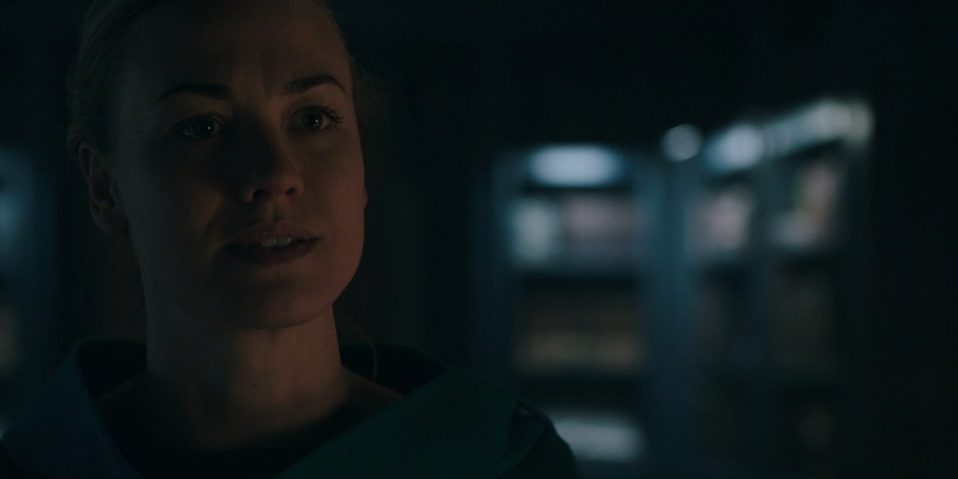 TheHandmaidsTale_1x10_Night_0200.jpg