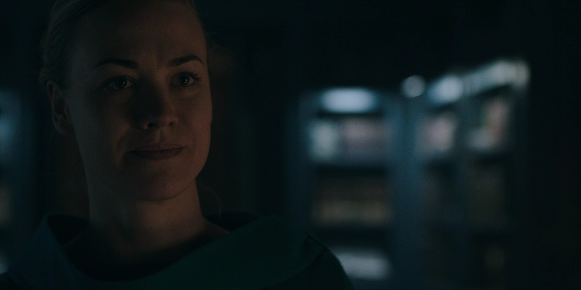 TheHandmaidsTale_1x10_Night_0205.jpg