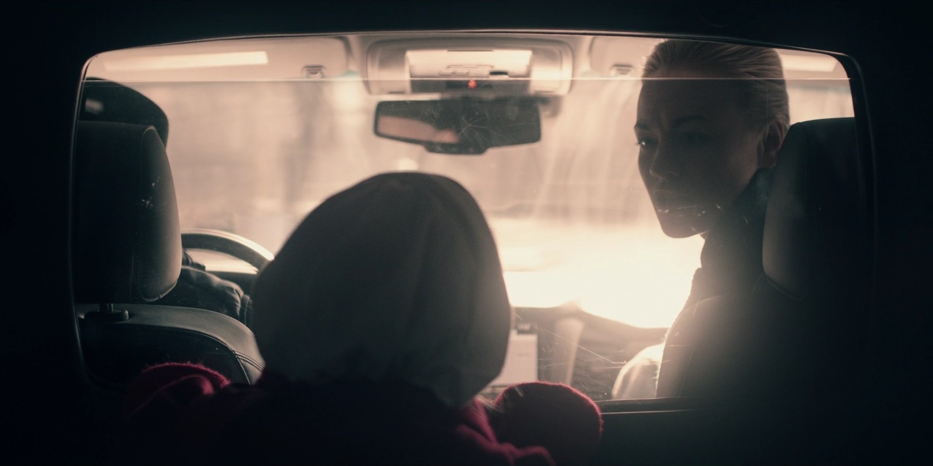 TheHandmaidsTale_1x10_Night_0309.jpg