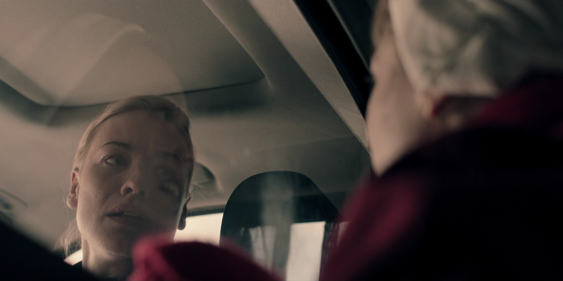 TheHandmaidsTale_1x10_Night_0317.jpg