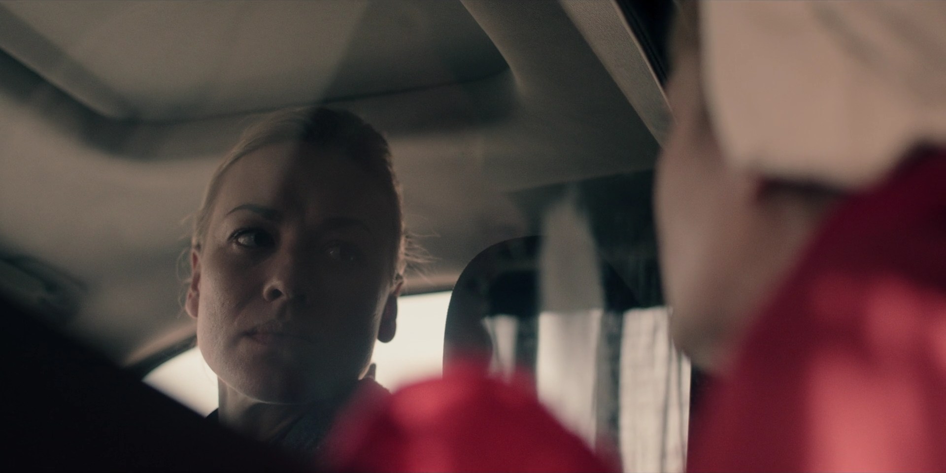 TheHandmaidsTale_1x10_Night_0333.jpg