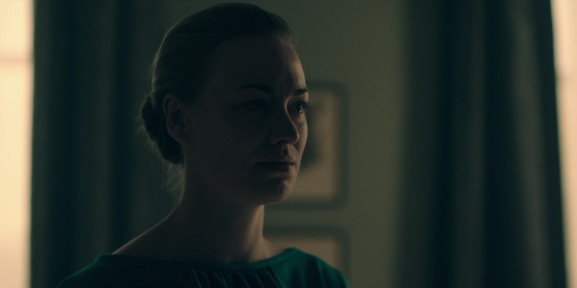 TheHandmaidsTale_1x10_Night_0384.jpg