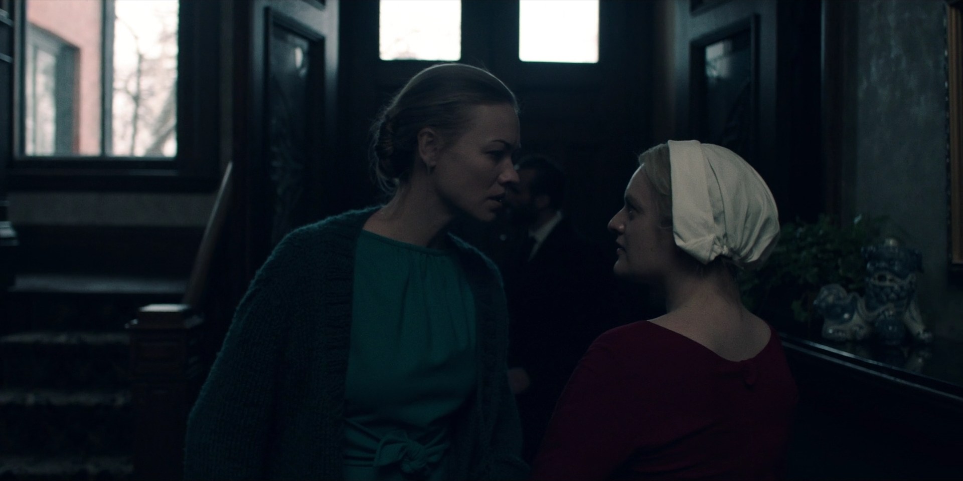 TheHandmaidsTale_1x10_Night_0439.jpg