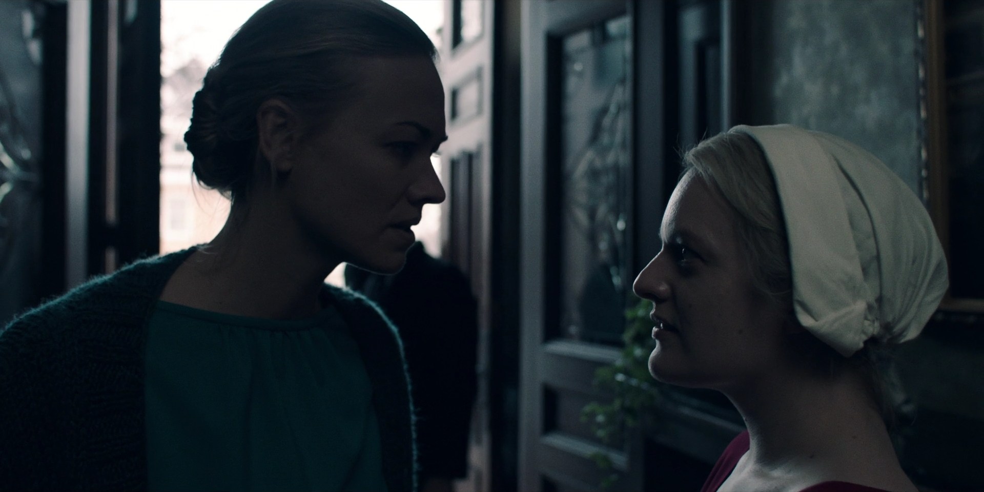 TheHandmaidsTale_1x10_Night_0448.jpg TheHandmaidsTale_1x10_Night_0448.jpg