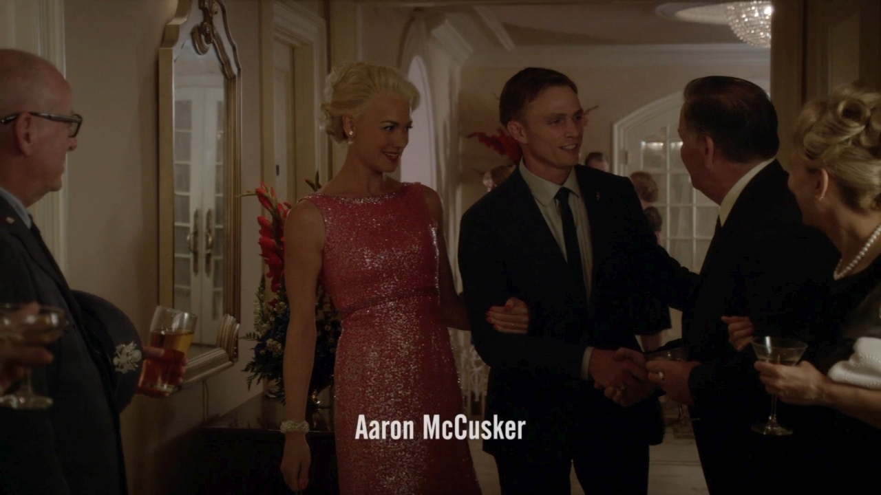 TheAstronautWivesClub_1x01_Launch_0006.jpg