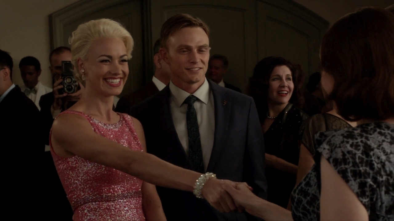 TheAstronautWivesClub_1x01_Launch_0024.jpg