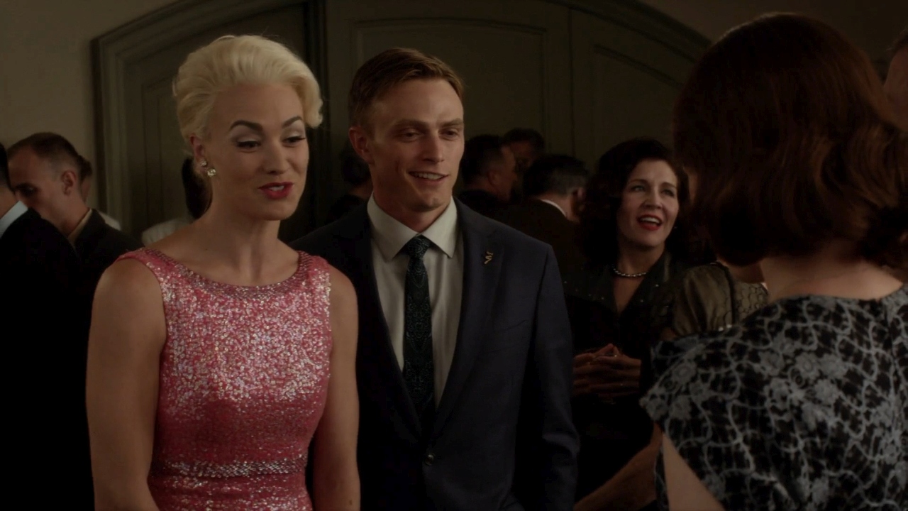 TheAstronautWivesClub_1x01_Launch_0027.jpg