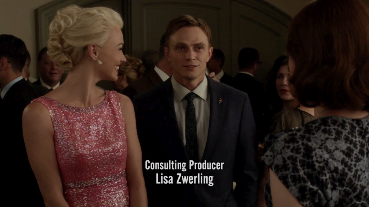 TheAstronautWivesClub_1x01_Launch_0038.jpg