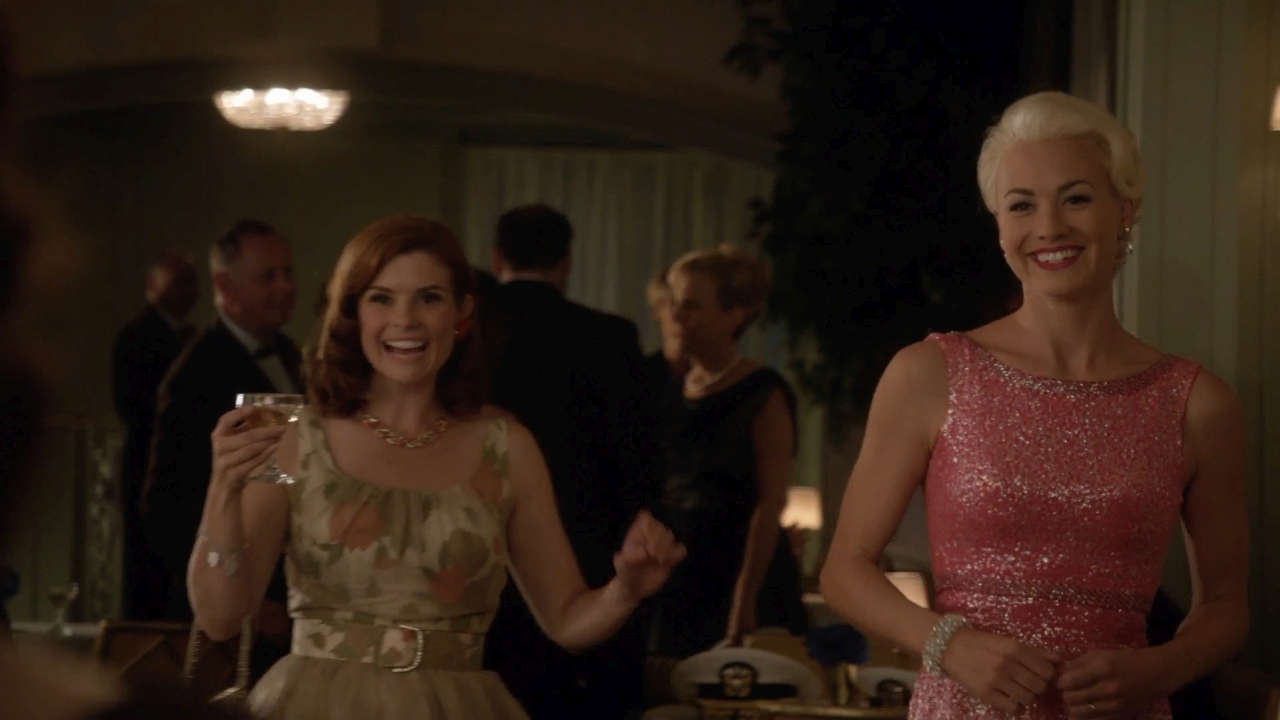 TheAstronautWivesClub_1x01_Launch_0039.jpg