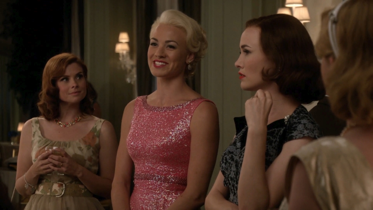 TheAstronautWivesClub_1x01_Launch_0067.jpg