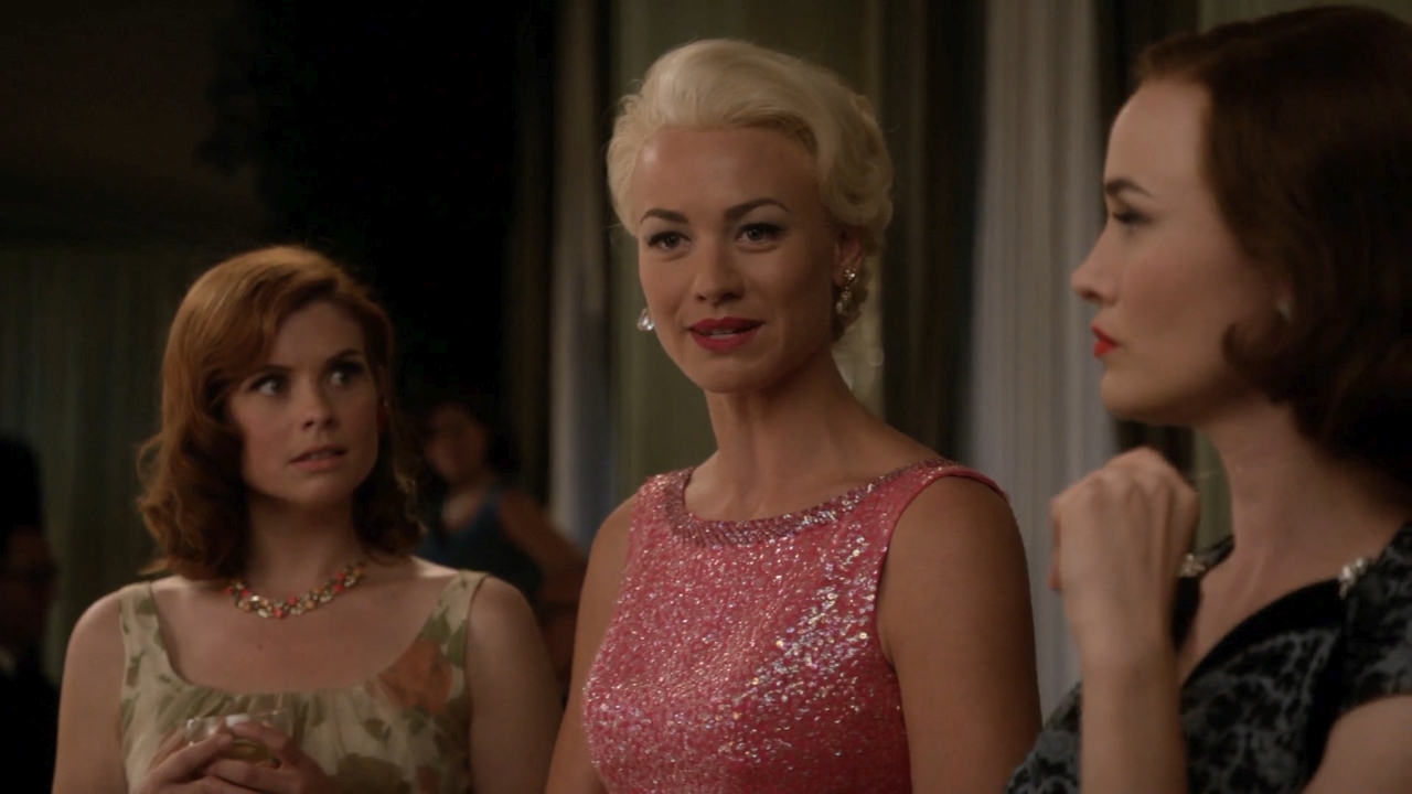 TheAstronautWivesClub_1x01_Launch_0076.jpg